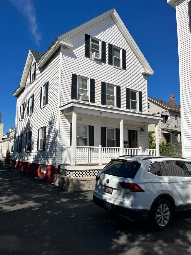 87 Endicott St Rentals in Worcester, MA