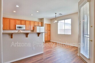 8599 W Brown St in Peoria, AZ - Building Photo - Building Photo