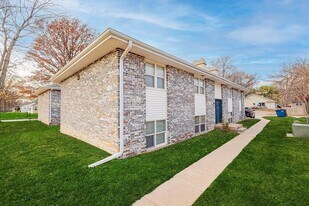 4106 Baldwin Ave, Unit 3 in Lincoln, NE - Building Photo