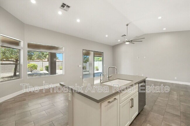 25818 S Hollygreen Dr in Sun Lakes, AZ - Building Photo - Building Photo