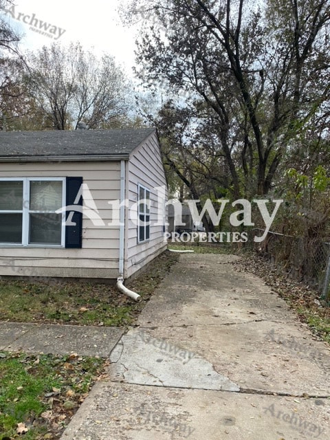 6019 Oakland Ave in Kansas City, KS - Building Photo - Building Photo