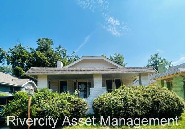 property at 1962 Lamar Ave