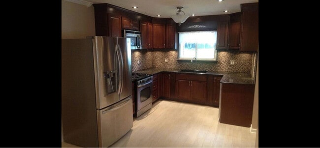 property at 405 Garwood Dr