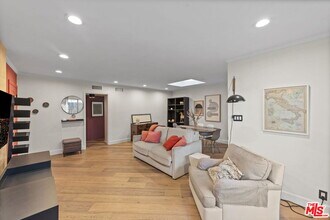 1144 10th Ct in Santa Monica, CA - Building Photo - Building Photo