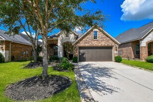 15330 Ashbrook Dove Ln in Cypress, TX - Building Photo