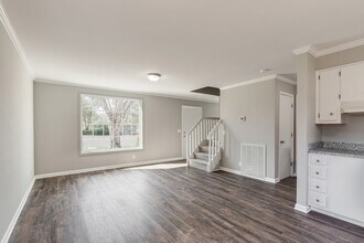 1311 Mini Ct N in Lebanon, TN - Building Photo - Building Photo