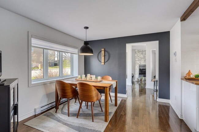 property at 6100 Woodlake Pkwy