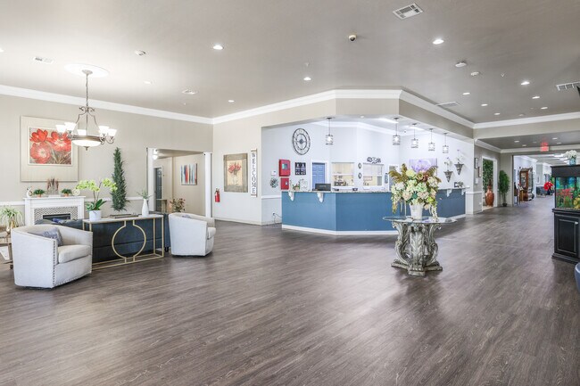 Silver Elm Estates of Edmond in Edmond, OK - Foto de edificio - Lobby
