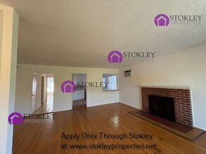 3709 Sundale Rd in Lafayette, CA - Building Photo - Building Photo