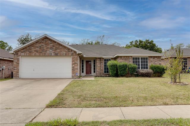 409 Oxford St in Burleson, TX - Building Photo - Building Photo