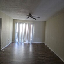 922 N Lake Destiny Rd in Altamonte Springs, FL - Building Photo - Building Photo
