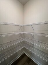 1725 Braemar Vlg Dr in Monroe, NC - Foto de edificio - Building Photo