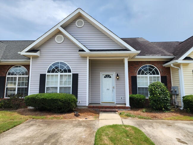 property at 102 Palmer Ct