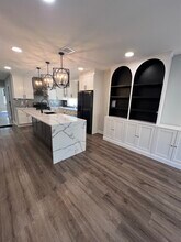 8110 5th St in North Bergen, NJ - Building Photo - Building Photo