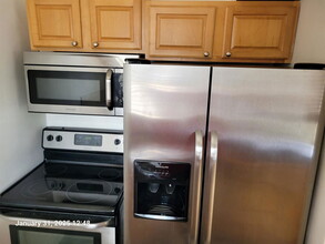 211 NE 16th Ave in Fort Lauderdale, FL - Building Photo - Building Photo