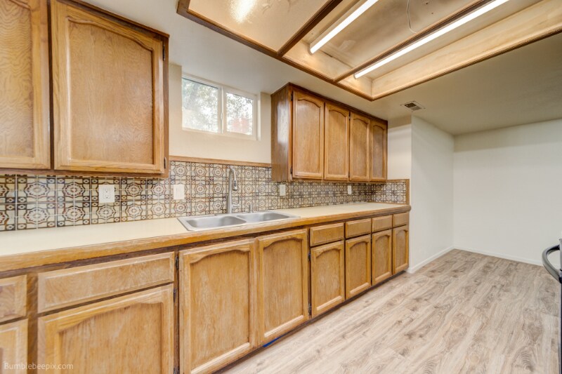 101 E Miller Ave in Coeur d'Alene, ID - Building Photo