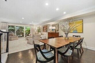 1054 Boston Post Rd in Rye, NY - Building Photo - Building Photo