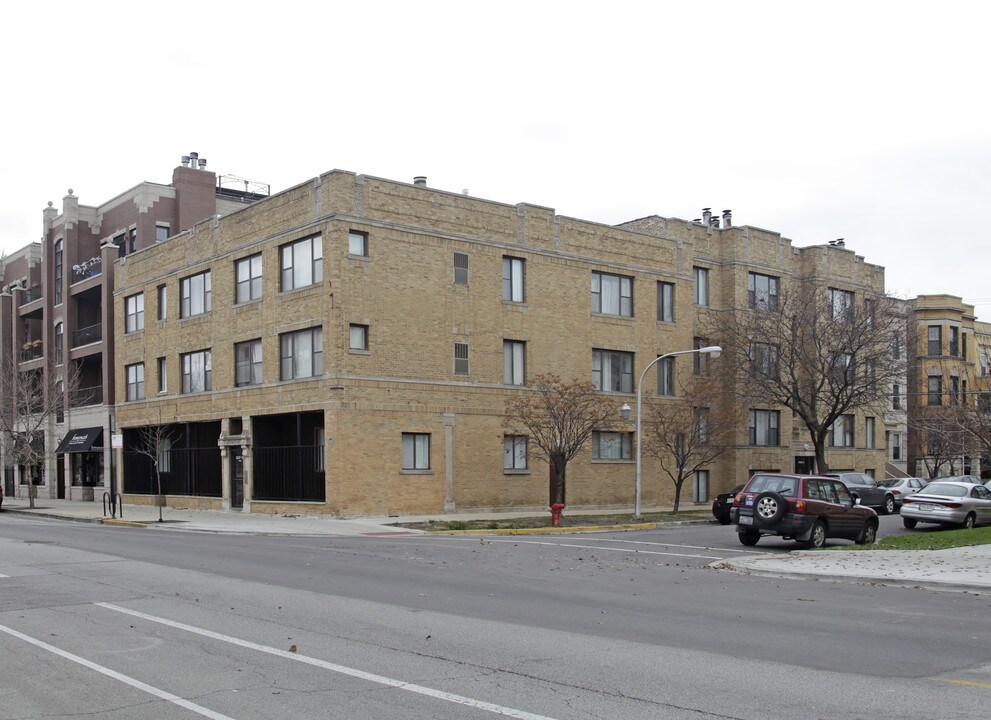 3535-3537 N Southport Ave in Chicago, IL - Building Photo