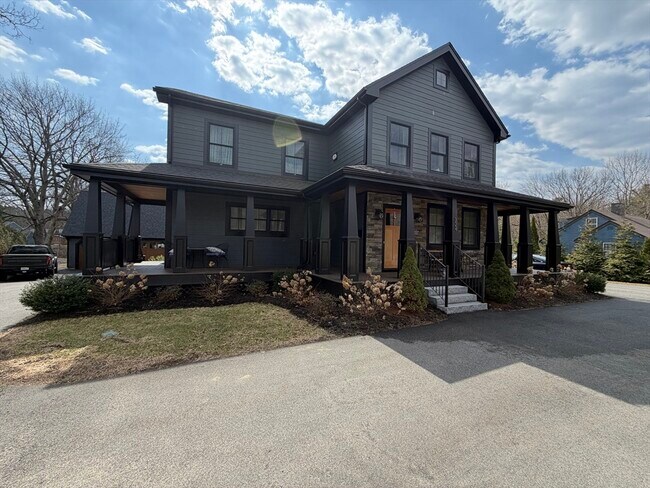 324 East St in Walpole, MA - Building Photo - Building Photo