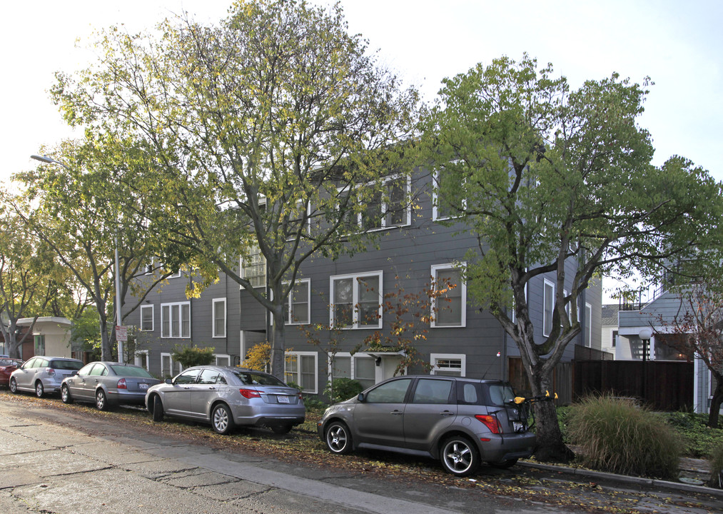 Alto Apartments in Palo Alto, CA - Building Photo