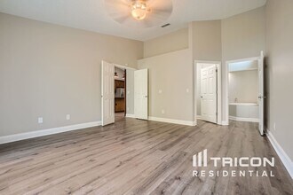 7049 Sawmill Cir in Ocoee, FL - Building Photo - Building Photo