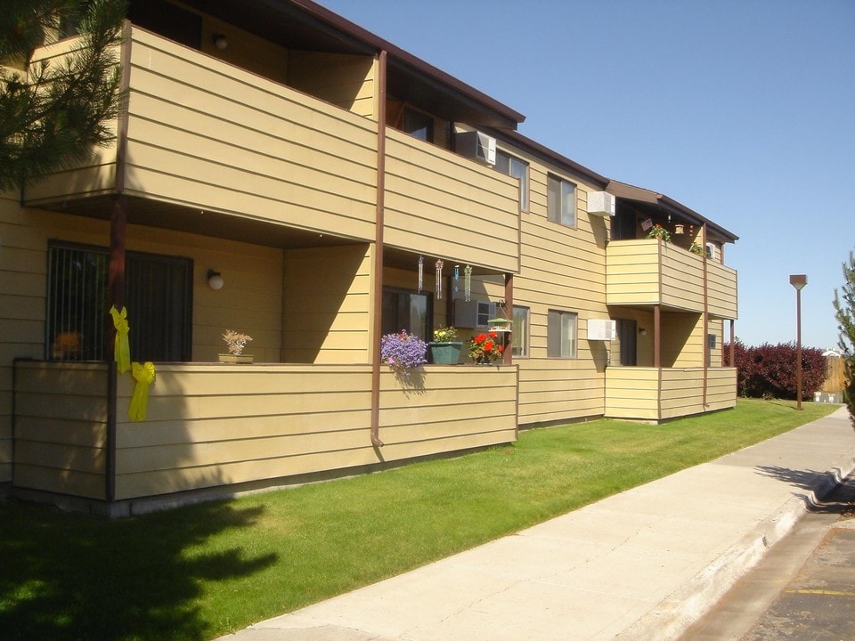 Sand Creek Apartments in Idaho Falls, ID - Foto de edificio