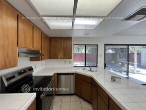 1508 Waterwheel Dr in Sacramento, CA - Building Photo - Building Photo