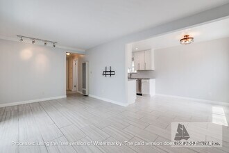 205 13th St in Huntington Beach, CA - Building Photo - Building Photo
