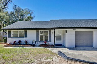 108 S Bulova Dr in Apopka, FL - Building Photo
