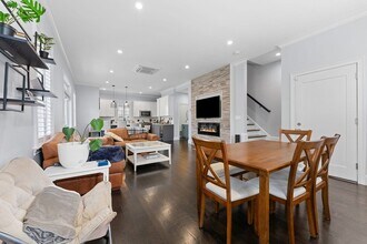 23 Chickatawbut St in Boston, MA - Building Photo - Building Photo