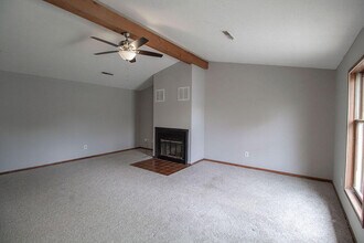 2011 Bridgewater Dr in Columbia, MO - Building Photo - Building Photo