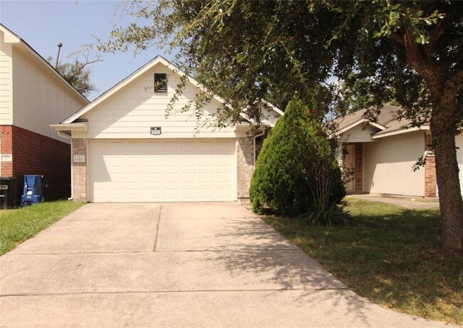 property at 15427 Bammel Fields Ct