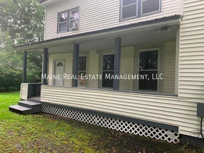 34 6th St in Old Town, ME - Building Photo - Building Photo