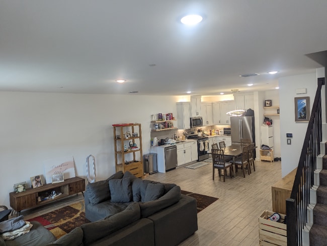 1723 Dalhart Rd