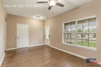 2824 Canary Ct in Columbia, TN - Building Photo - Building Photo