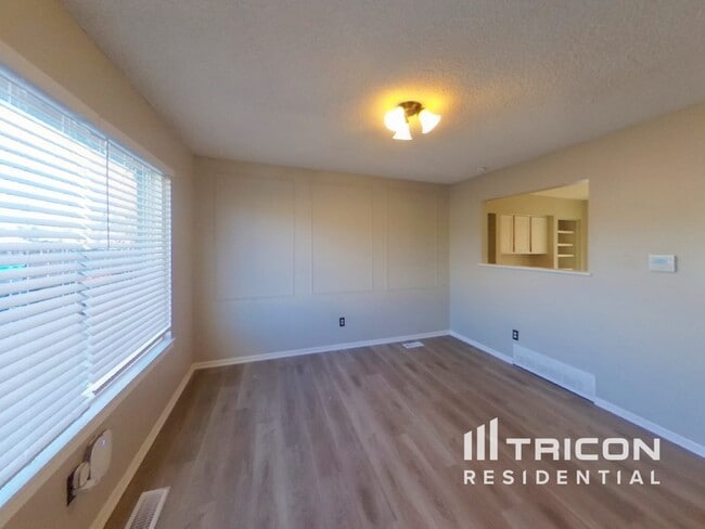 2875 Wyatt St in Colorado Springs, CO - Foto de edificio - Building Photo