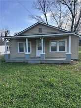 615 Cassville Rd SE in Cartersville, GA - Foto de edificio - Building Photo