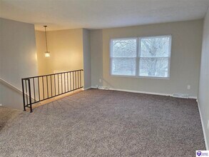 526 Rose Creek Dr in Radcliff, KY - Building Photo - Building Photo