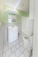 511 Beacon St, Unit 12 in Boston, MA - Foto de edificio - Building Photo