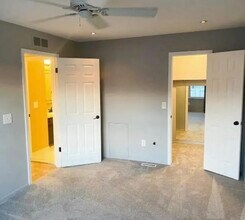 15877 Cambridge Dr in Clinton Township, MI - Foto de edificio - Building Photo