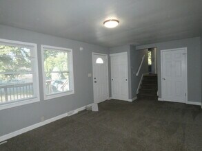 7301 NW 84th Terrace in Kansas City, MO - Foto de edificio - Building Photo