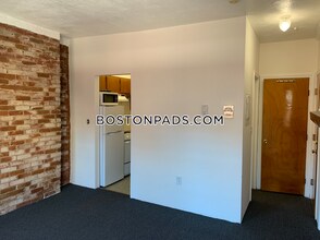 49 Hemenway St-Unit -7 in Boston, MA - Building Photo - Building Photo