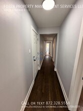 10518 S Ave G in Chicago, IL - Foto de edificio - Building Photo