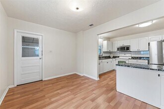 2711 W Heiter St in Tampa, FL - Building Photo - Building Photo