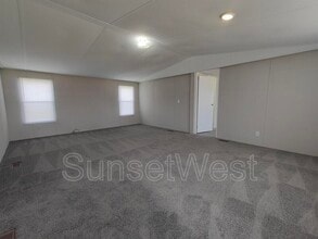 217 E Tower Ln in Rocky Mount, NC - Building Photo - Building Photo