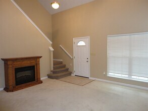 755 Apple Ln in Brownsburg, IN - Building Photo - Building Photo