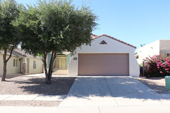 9565 E Evita Ln in Tucson, AZ - Building Photo - Building Photo