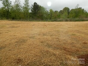 6036 Loy Ct in Charlotte, NC - Building Photo - Building Photo