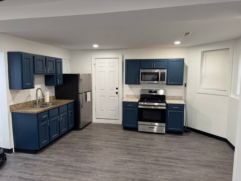 2710 W 18th St, Unit 2710 W 18th GARDEN UNIT in Chicago, IL - Building Photo