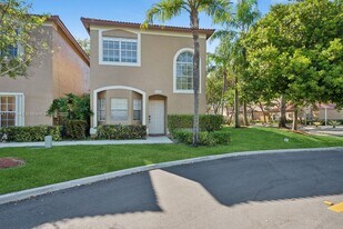 16108 Emerald Cove Rd in Weston, FL - Building Photo
